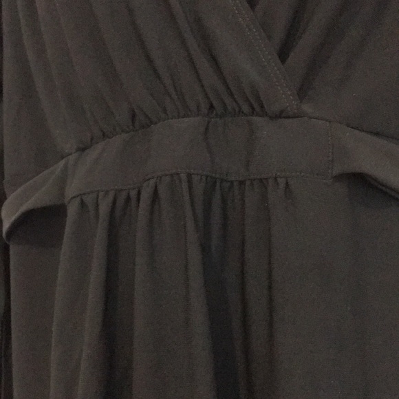 🌺🌹Host Pick🌹🌺Transitions maternity top - Picture 3 of 12